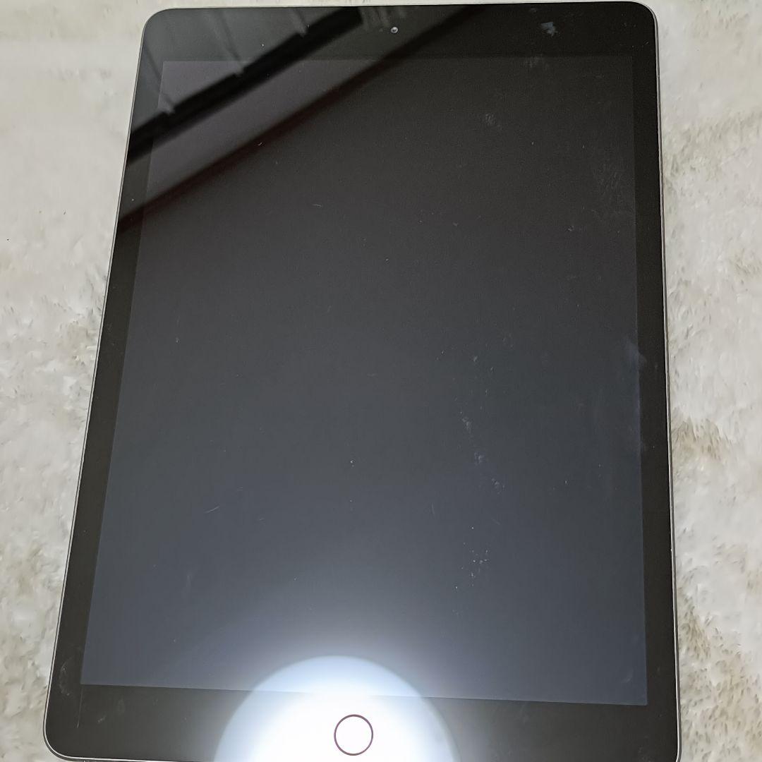 Apple iPad 第7世代　32GB　wifiモデル 付属品あり
