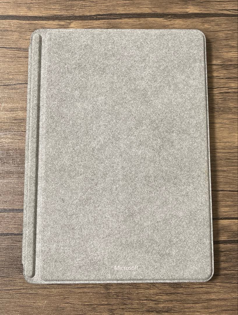 Surface Go (128GB/8GB) & タイプ カバー (プラチナ)