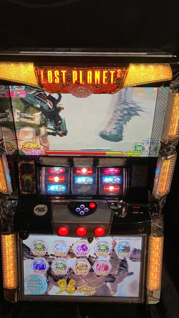 ロストプラネット2 パチスロ　実機　スロット　送料込み