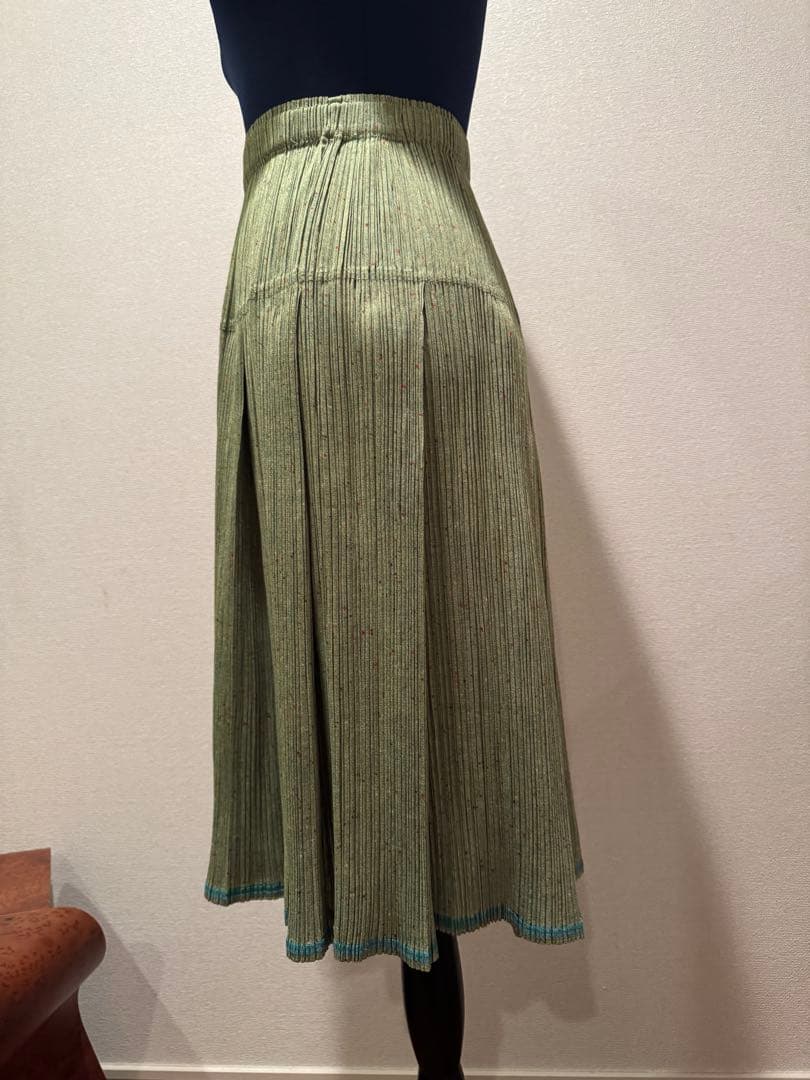 Issey Miyake プリーツプリーズ✨グリーン✖️オレンジドット　スカート