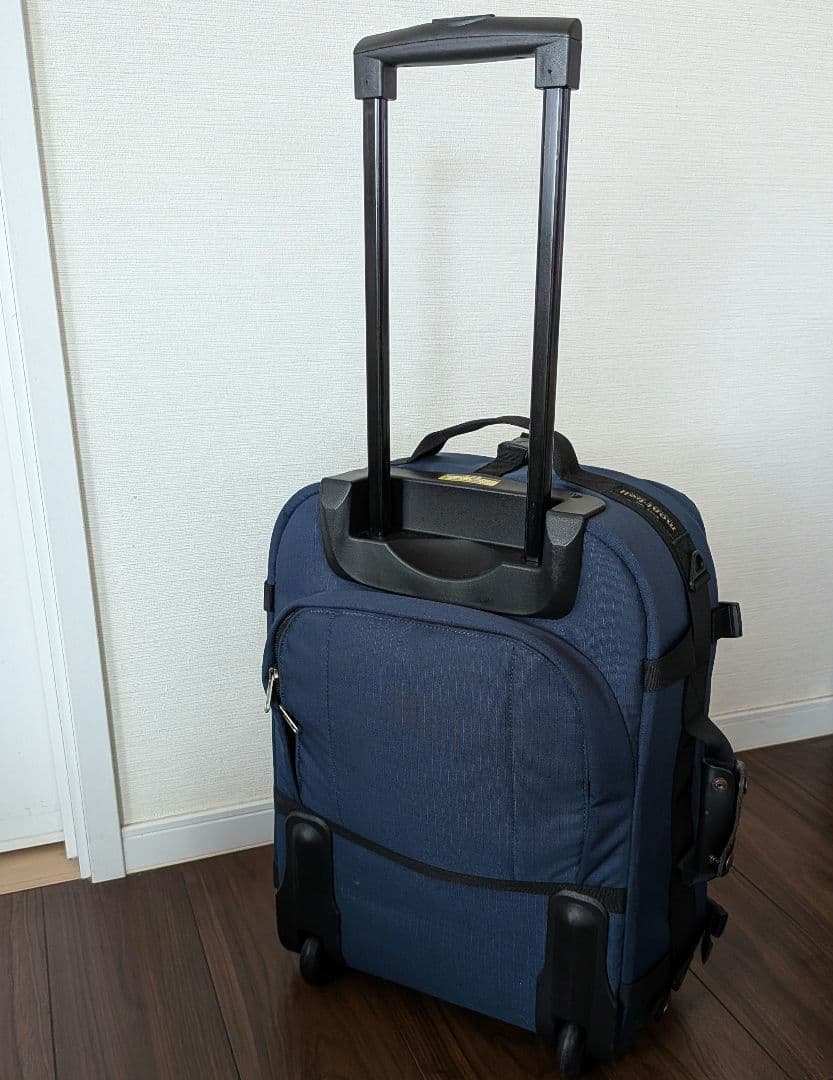 美品 モンベル スーツケース キャリーバッグ　リュック　バックパック　4WAY