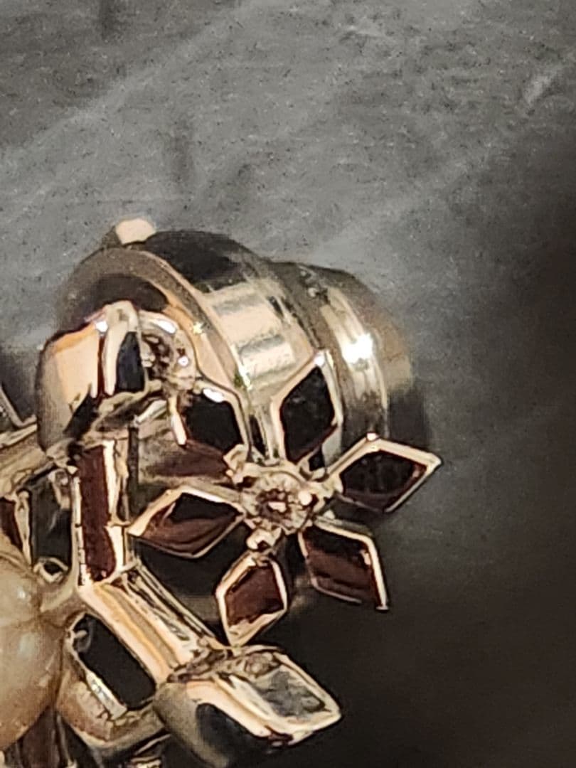 TASAKI　雪の結晶 真珠ブローチ　ダイヤ0.01ct