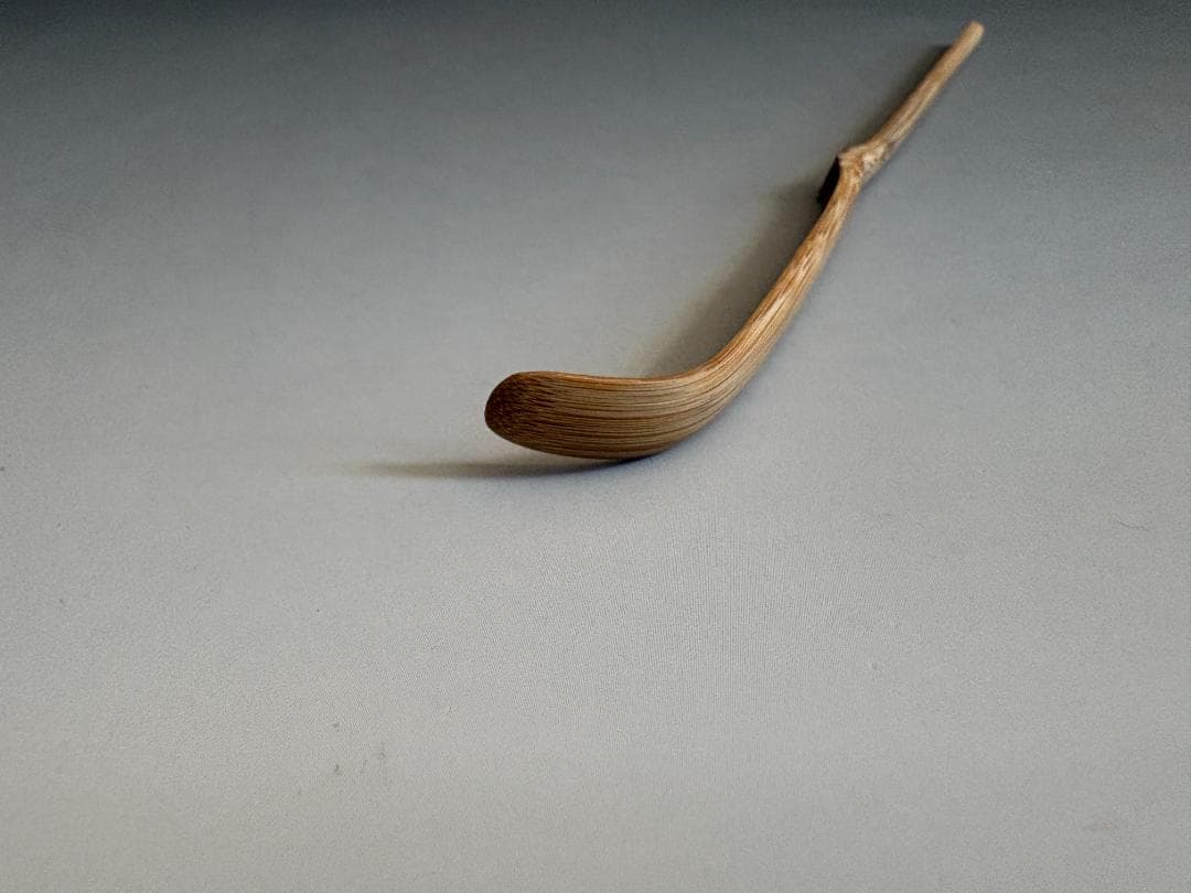 堀内宗完　兼中斎　シミ竹茶杓　銘「丹頂」　茶道具