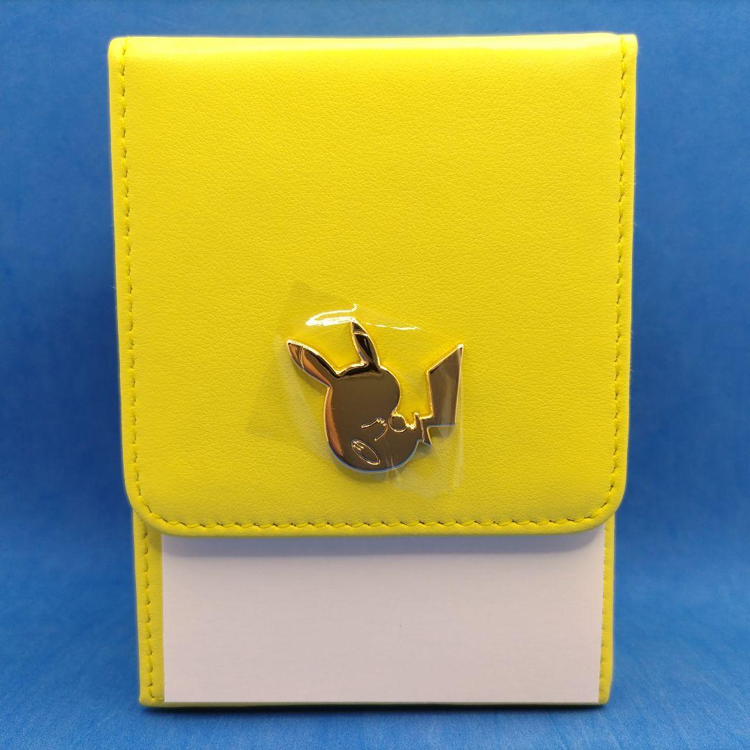 ポケモンカード　本革フリップデッキケース ピカチュウ