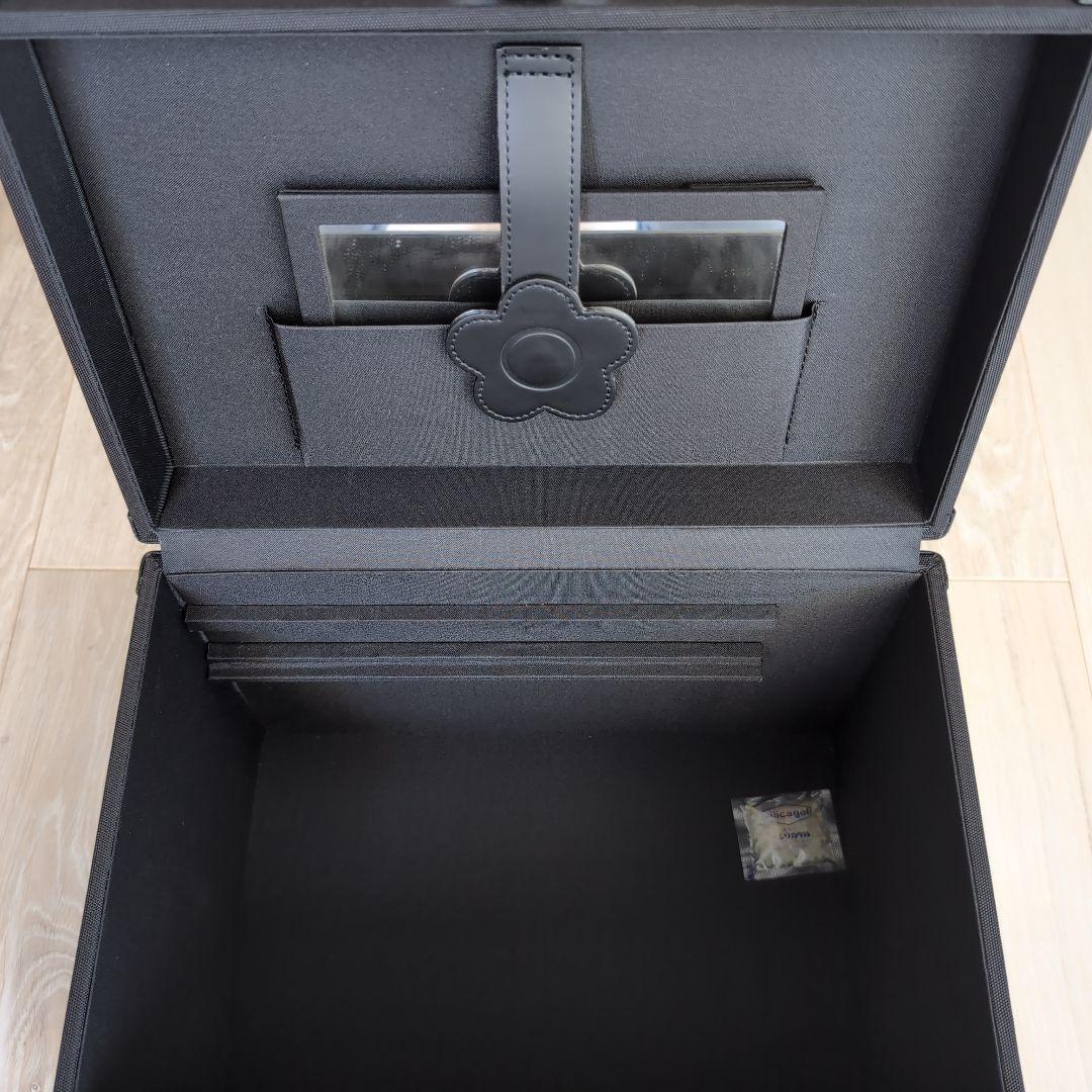 【新品未使用】マリークワント メイクボックス