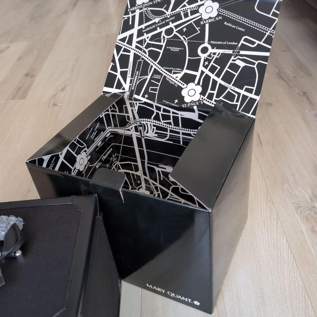 【新品未使用】マリークワント メイクボックス