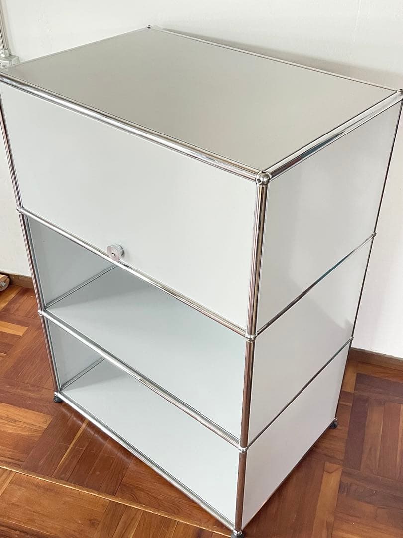 USM ハラー システム 1列 3段 フリップアップドア キャビネット