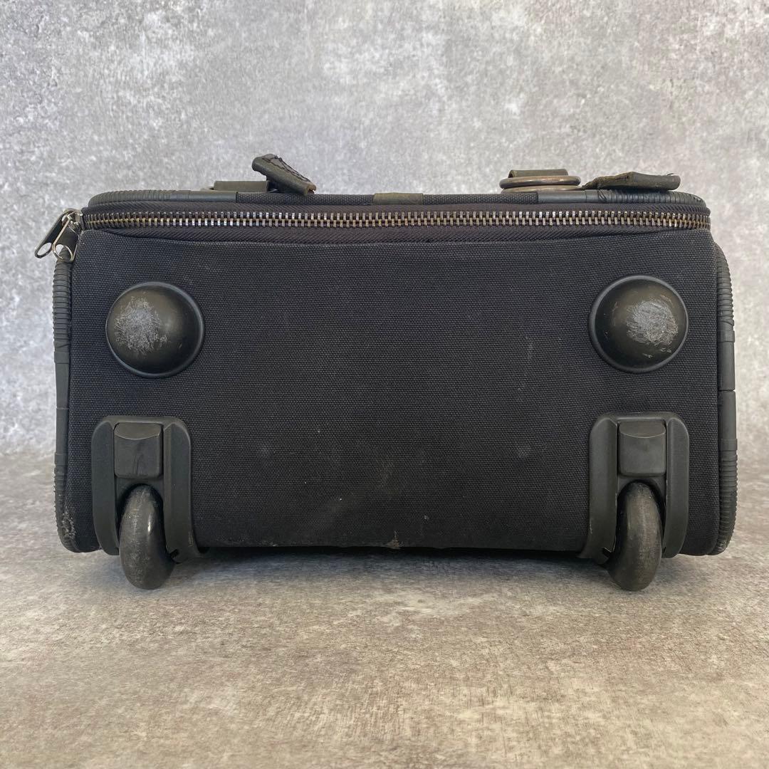 希少　レア　ディーゼル スーツケース　スタッズ　キャンバス　ブラック　y2k