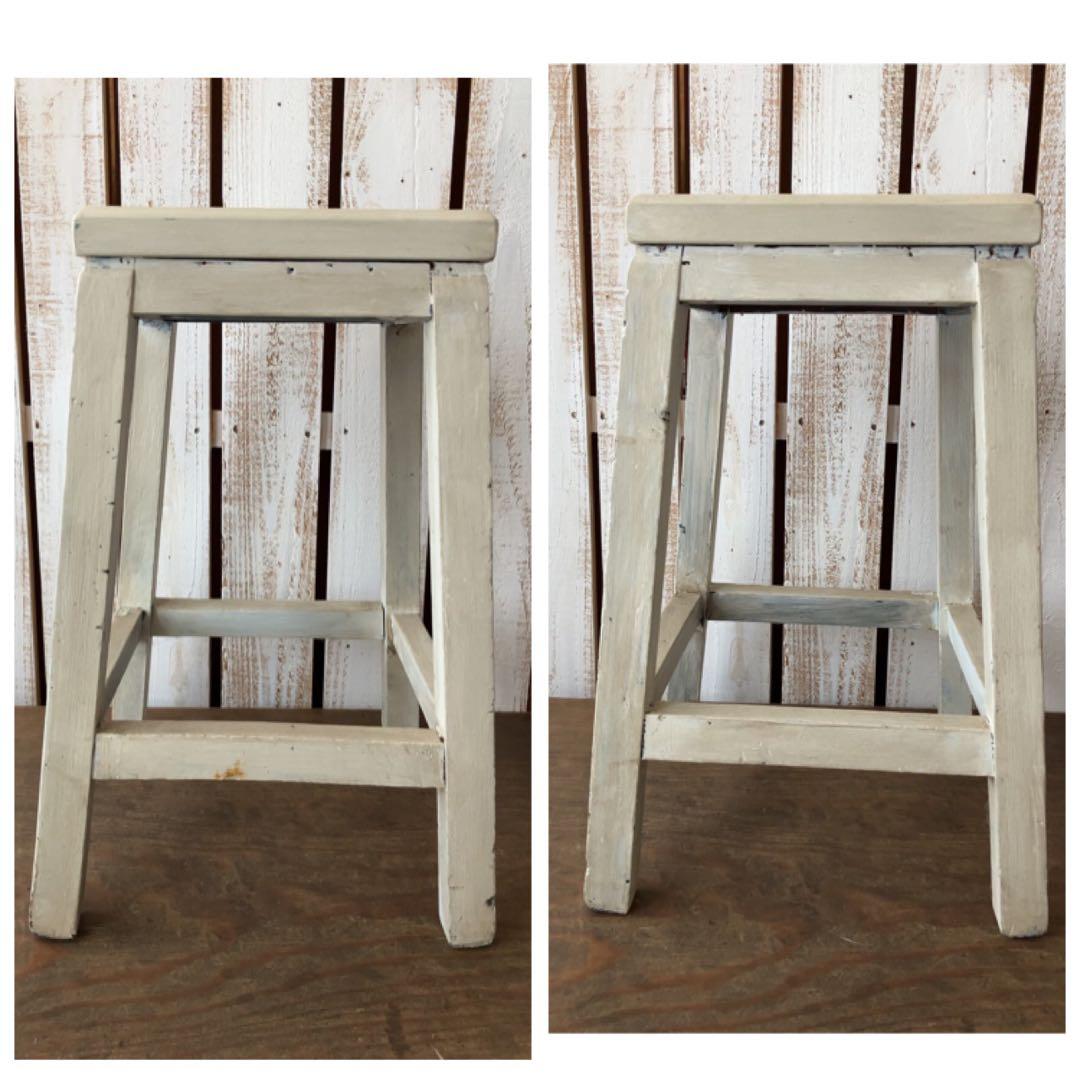 ヴィンテージ　古道具　ホワイトスツール　スクエア　椅子　飾り棚