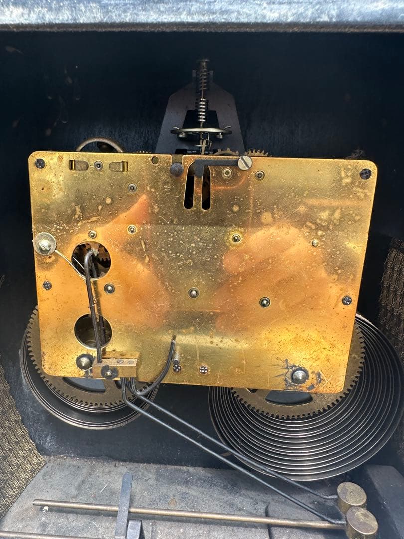 アンティーク振り子時計　RHYTHM 稼働品　ゼンマイ時計ヴィテージ動きます。