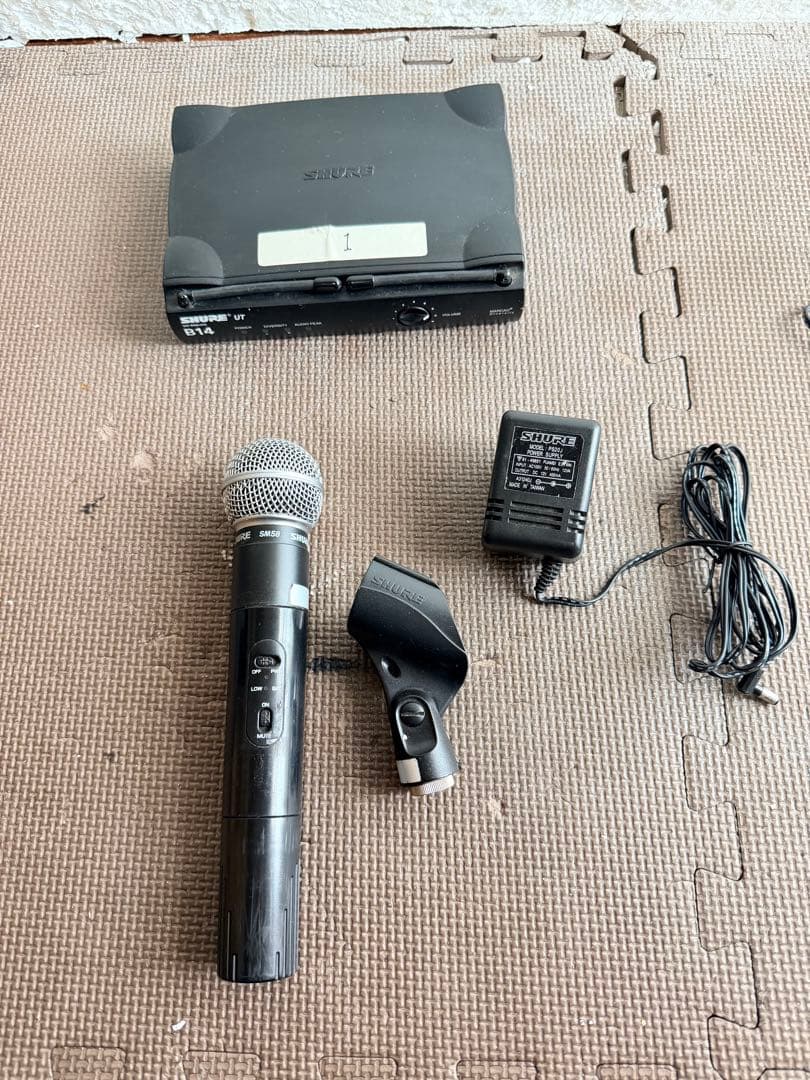 Shure ut4/ut2-Sm58 マイク、アメリカ製、動作確認済み。