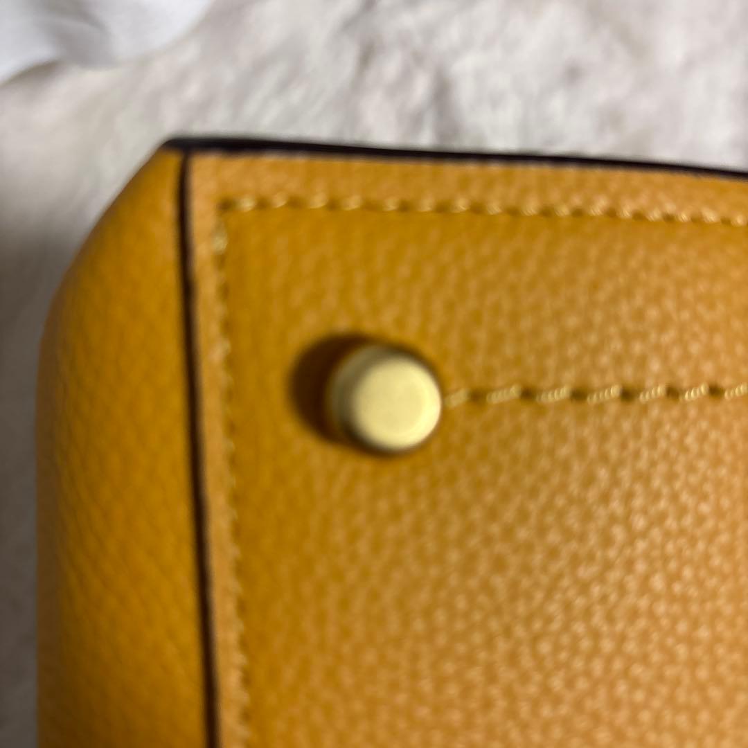 百貨店購入品　coach美品ショルダーバッグ