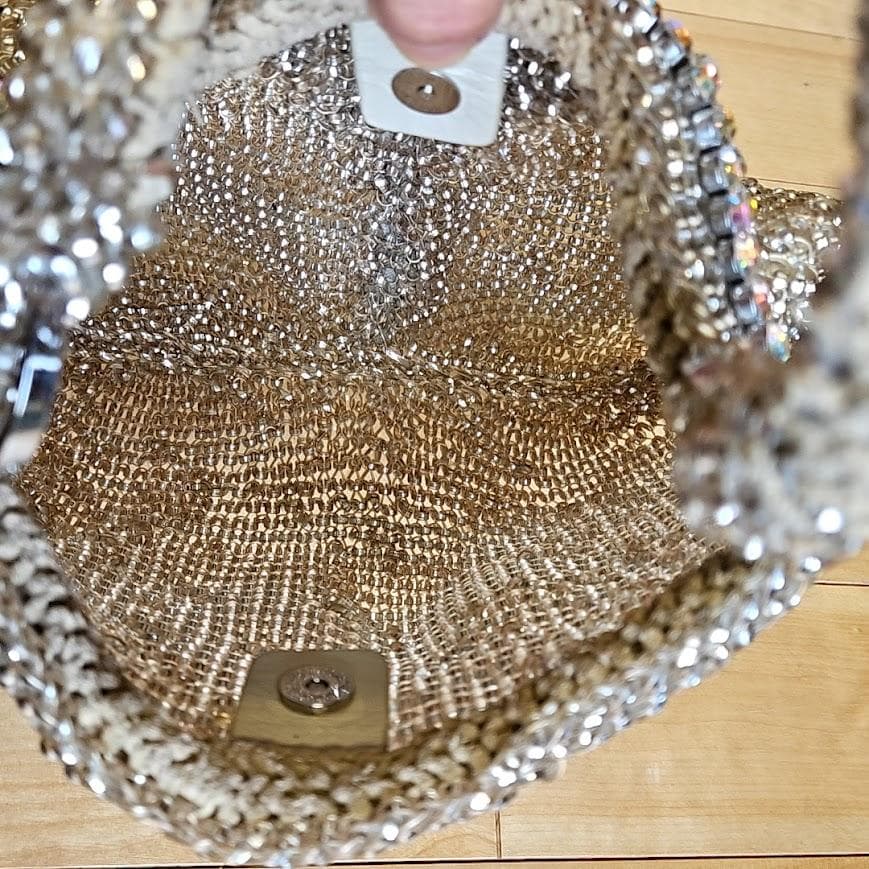 希少アンテプリマ ノッテ インティマ T-BACKワイヤーシルバーゴールド　袋付