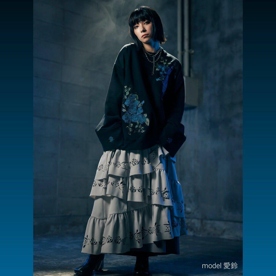 【Ado×HARE/UNISEX】サイドレースアップローズ刺繍スウェット