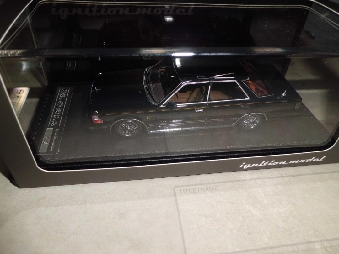 【現状品】1/43 イグニッションモデル グロリア Y30 4ドアHT VIP