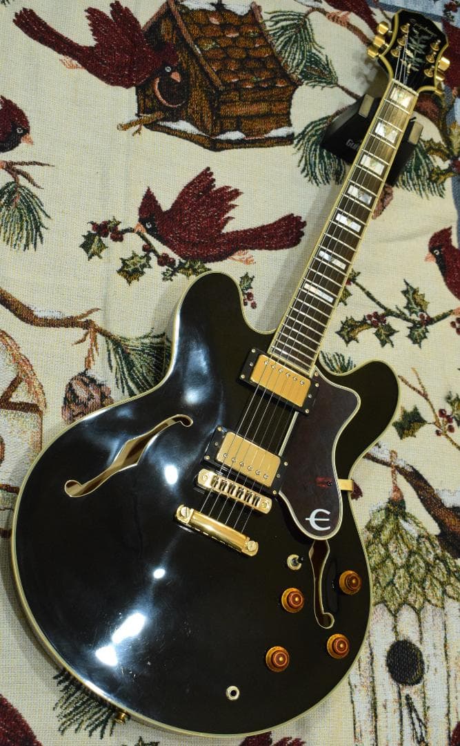 Epiphone Sheraton II セミアコ Black ケース付き