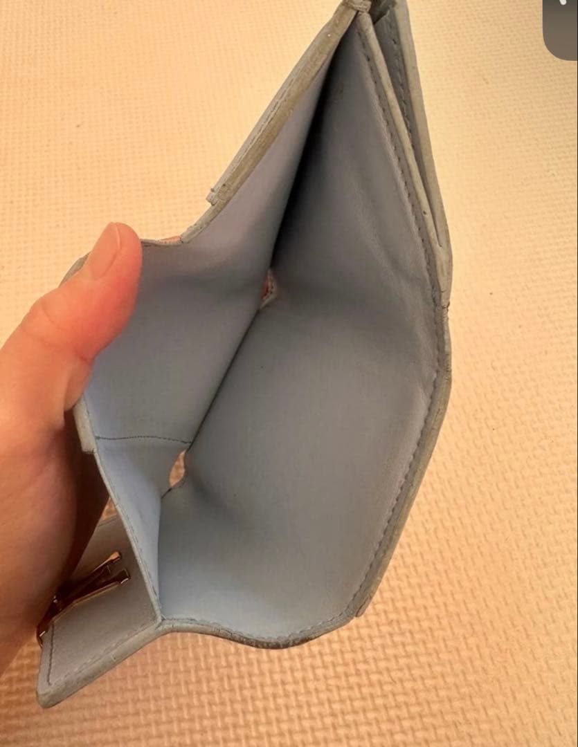 ルイヴィトン　折りたたみ財布