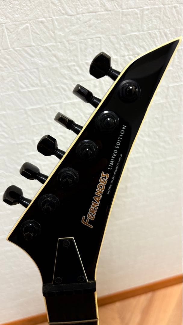 フェルナンデス LIMITED EDITION