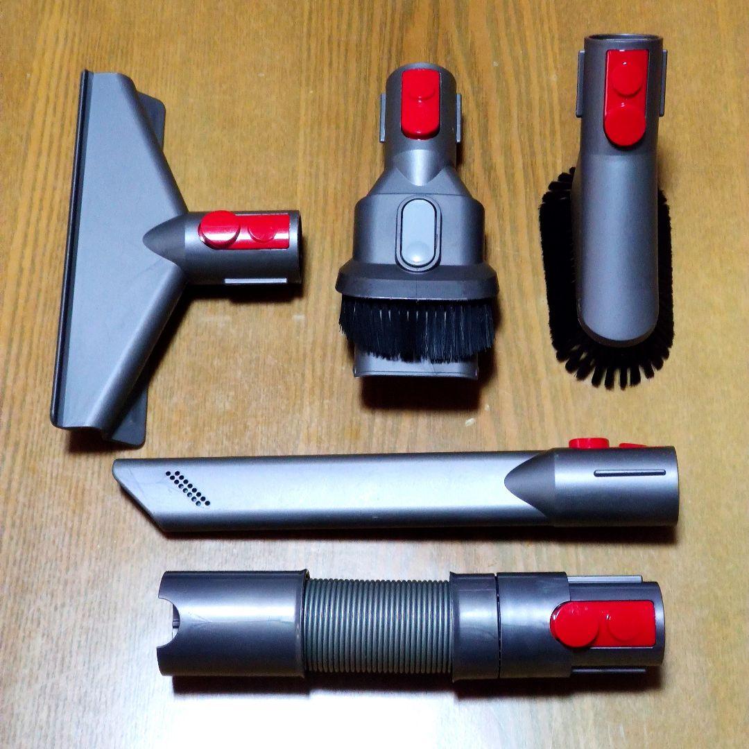 ダイソンV8 SV10 掃除機＋マキタ18vアダプターセット分解清掃済み 動作品