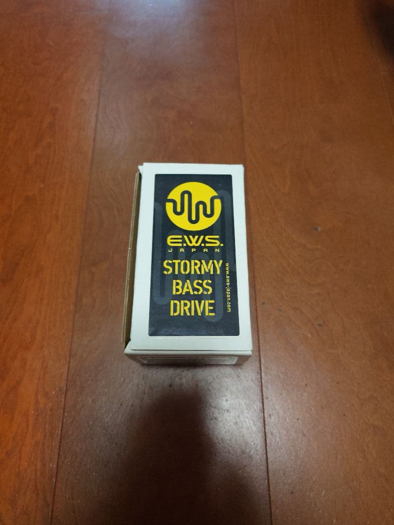 ギター E.W.S. STORMY BASS DRIVE