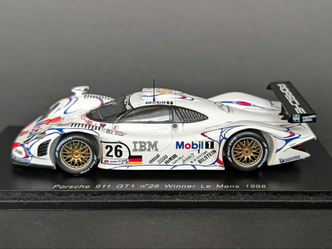 スパーク 1/43 ポルシェ 911 GT1 #26 1998 ル・マン24優勝