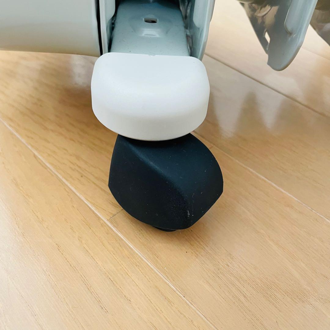 未使用級✨　デロンギ H770812EFSN-GY オイルヒーター 1200W