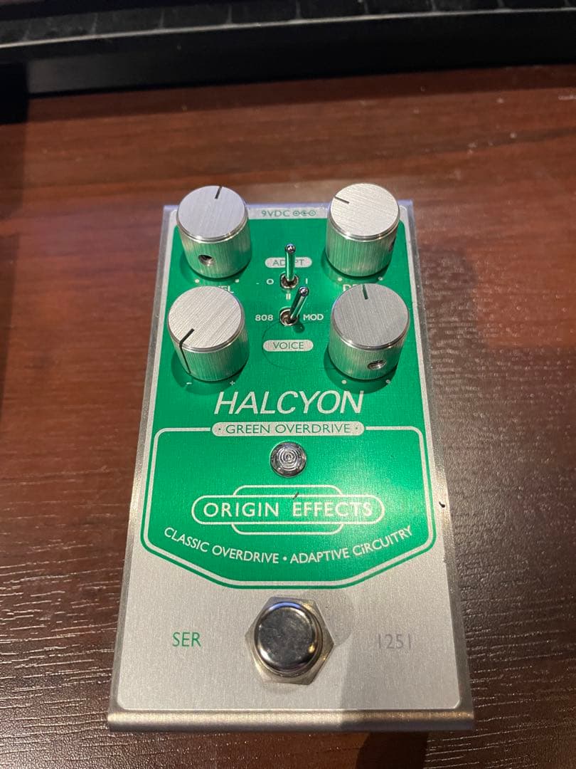 【ほぼ未使用・保証書付き】Halcyon Green Overdrive