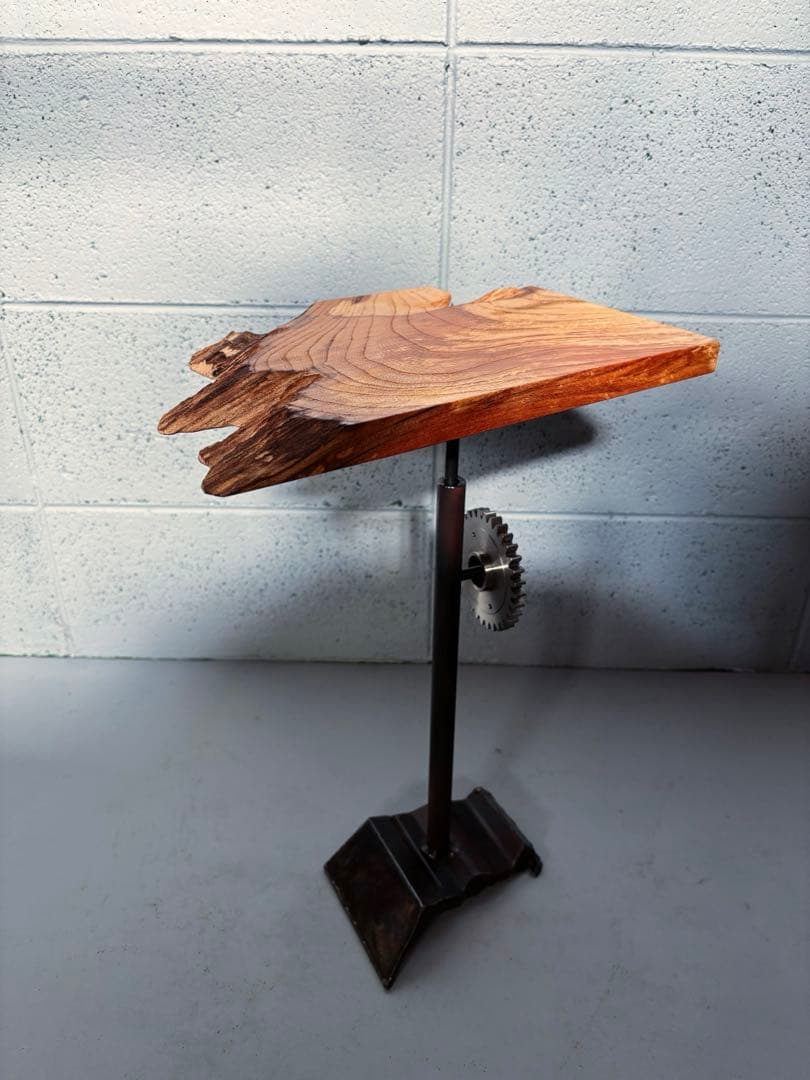 欅サイドテーブル　高さ調整可能　インダストリアル家具　コーヒーテーブル