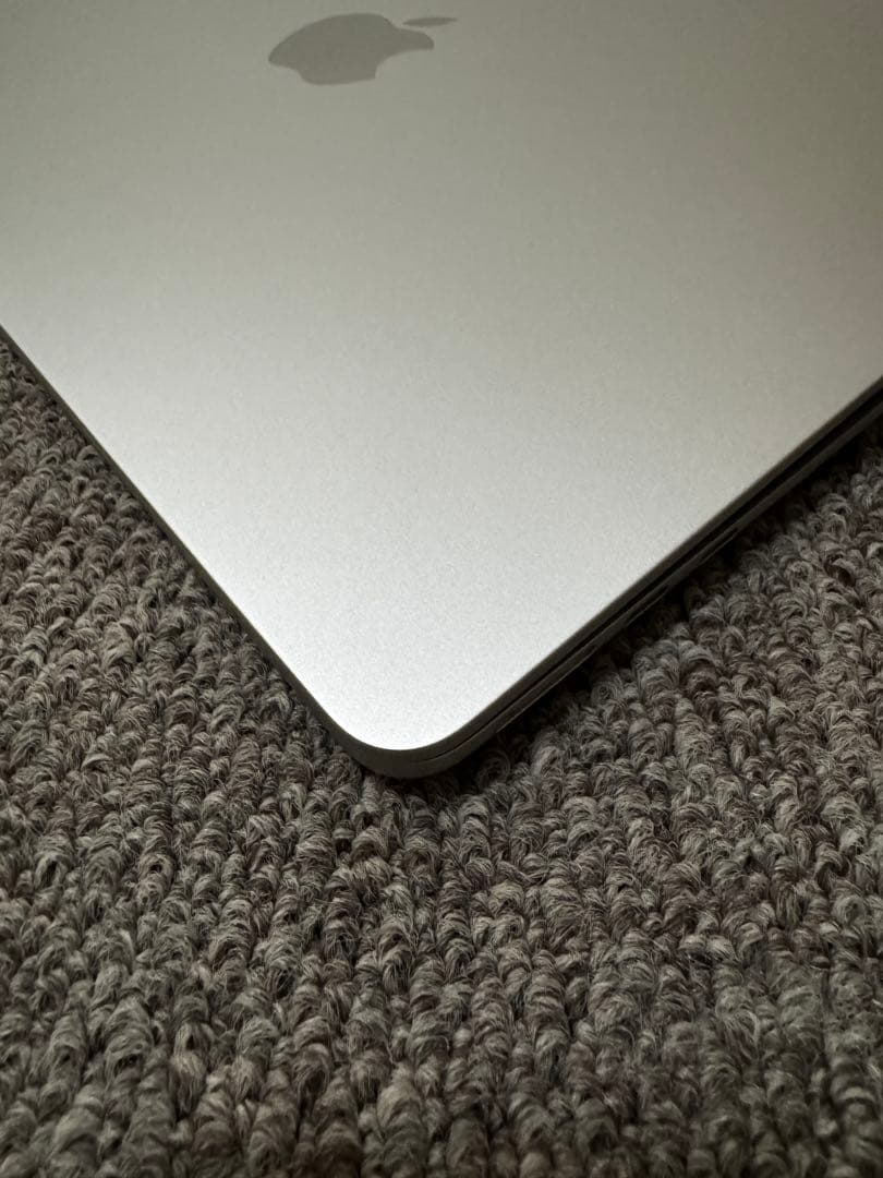 [超美品・箱無し]2022 MacBook Air M2 13インチ