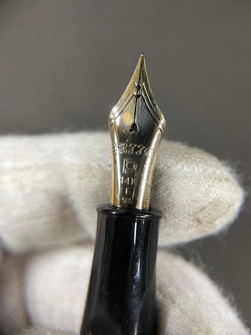 屋久杉万年筆 14K 桐箱付き PTB-50000Y #3776 CENTURY