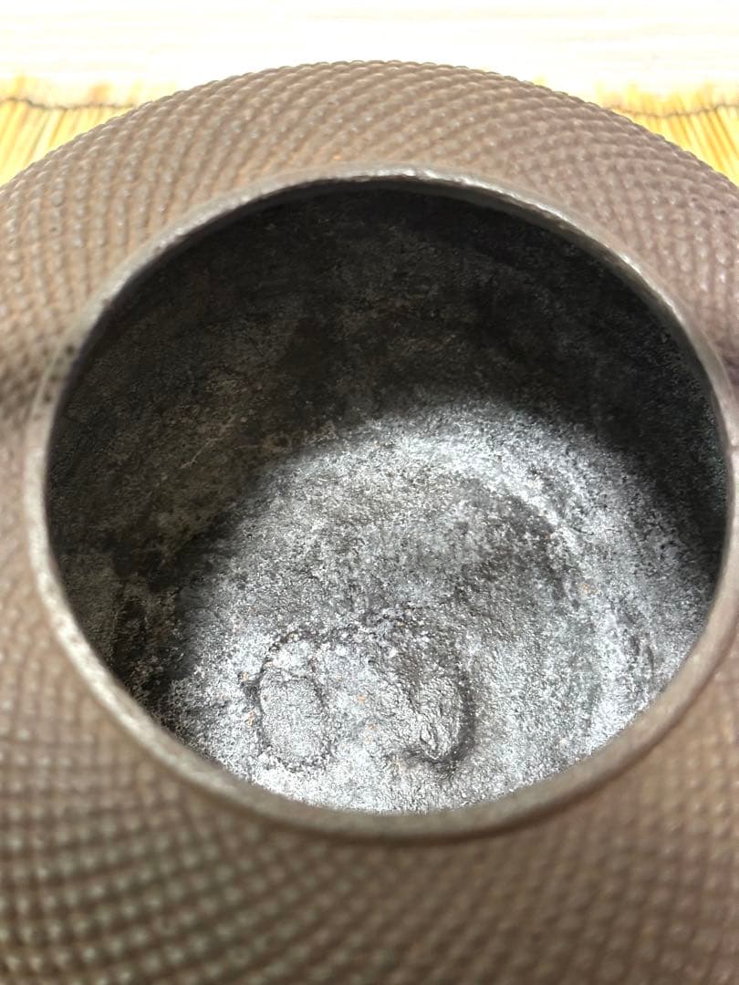 未使用品 南部釜師　龍敏堂造　鍛治打袋鉉 肌文様 斑紫銅蓋 lucia様売約済み