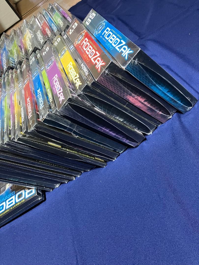 未開封 DeAGOSTINI 週刊 ロボザック 20・50〜82・84巻セット