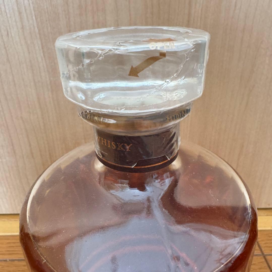 未開栓響12年意匠白鷺700ml キャップシール剥がれ響17年ゴールドラベル