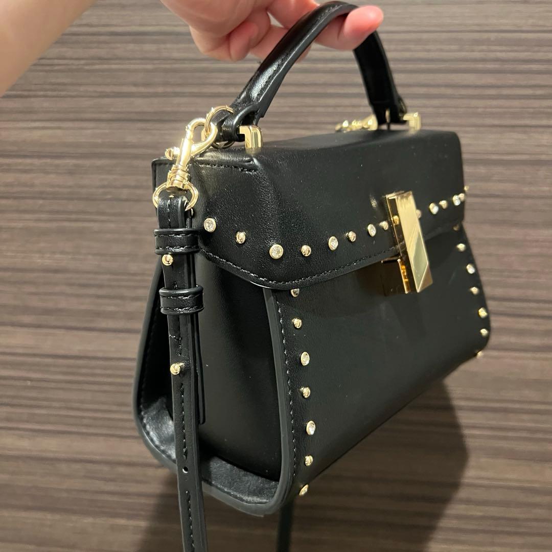 CELFORD ビジュースタッズポシェット