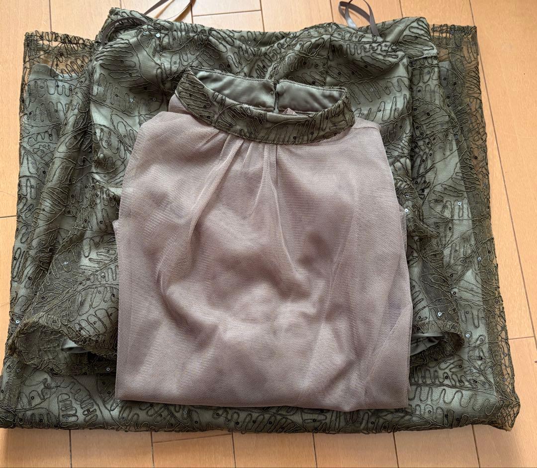 LEJAスパンコール刺繍ビジューボタンフレアスリーブセットアップドレスワンピース