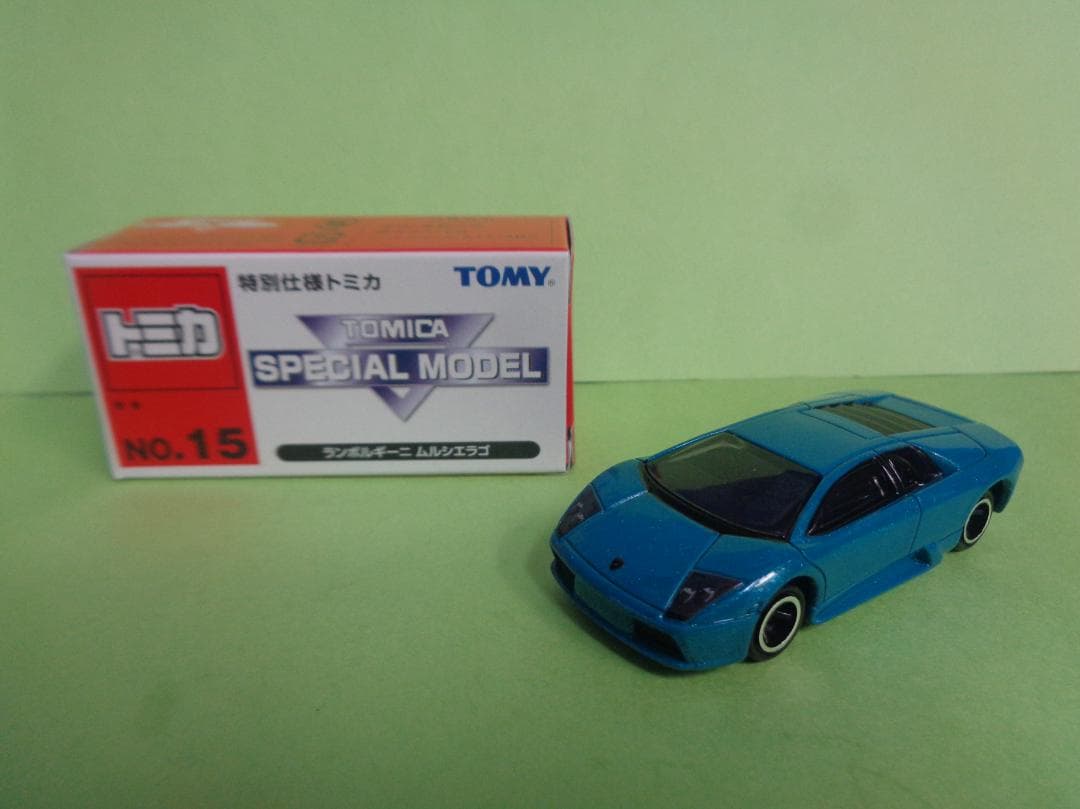 トミカ　特別仕様　スペシャルモデル　NO１５　ランボルギーニムルシエラゴ