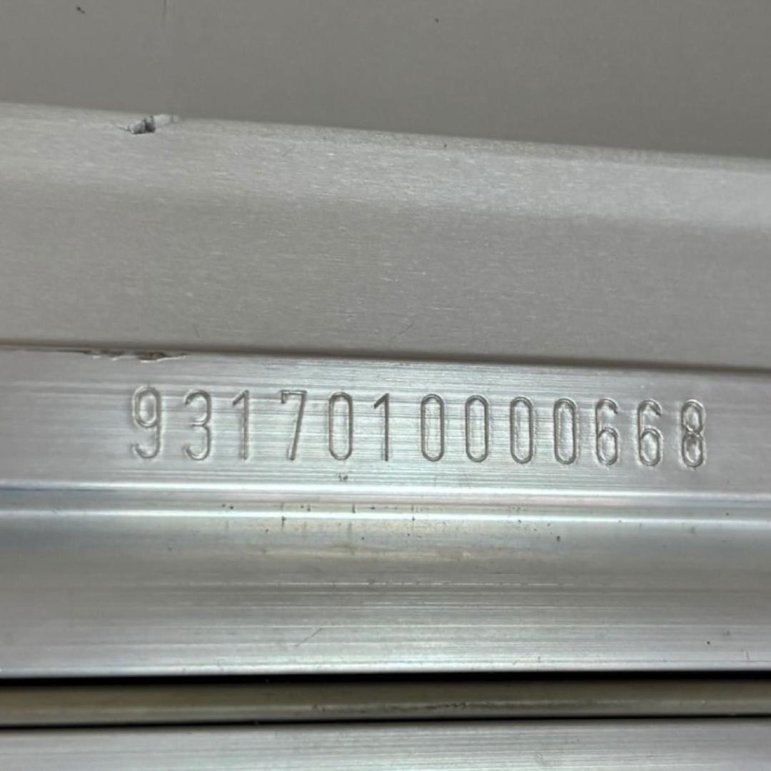 極美品 リモワ トパーズ サイドハンドル プルタブ 82L 4輪 スーツケース