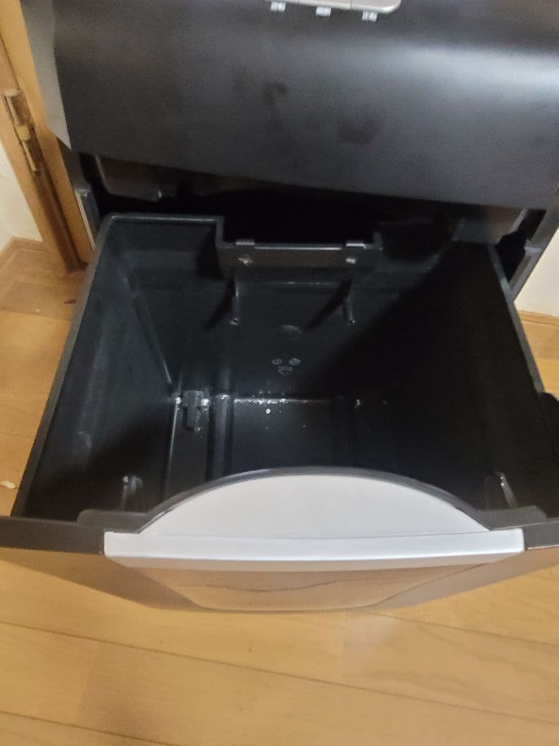 家庭用シュレッダー A4サイズ最大18枚