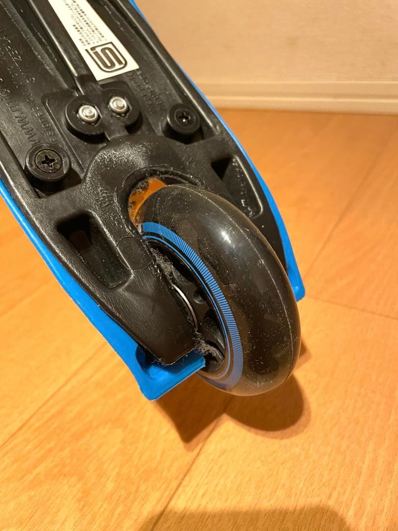 micro✳︎マイクロ キックボード デラックス LED