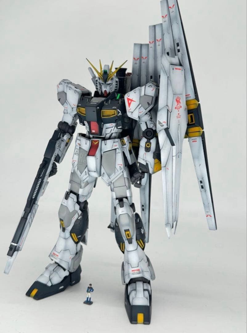 MG νガンダム　塗装済み