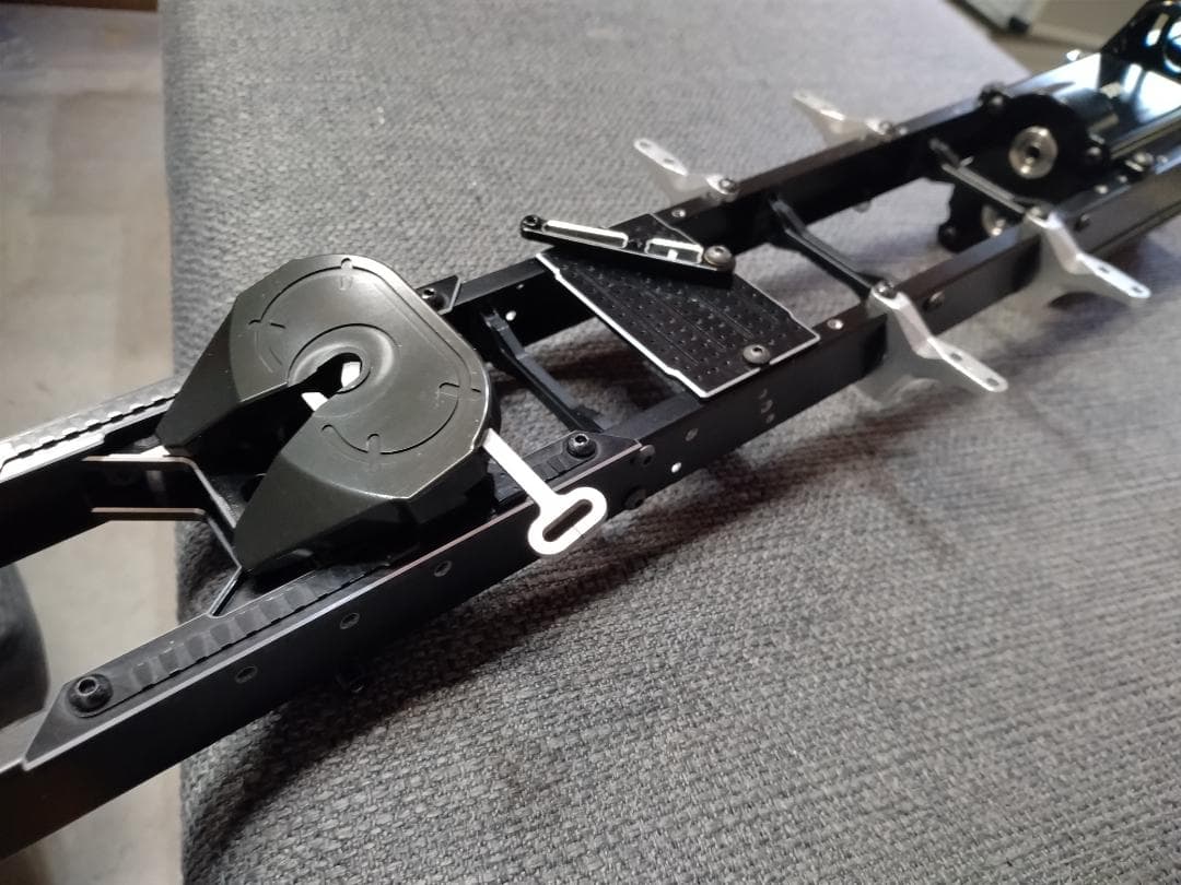 【未使用】タミヤ1/14 キングハウラー系 フルメタルシャーシセット