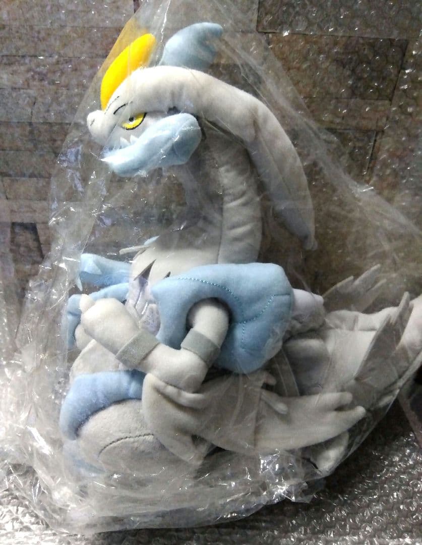 ポケモン　ぬいぐるみ　ホワイトキュレム　BIGサイズ　202307091825