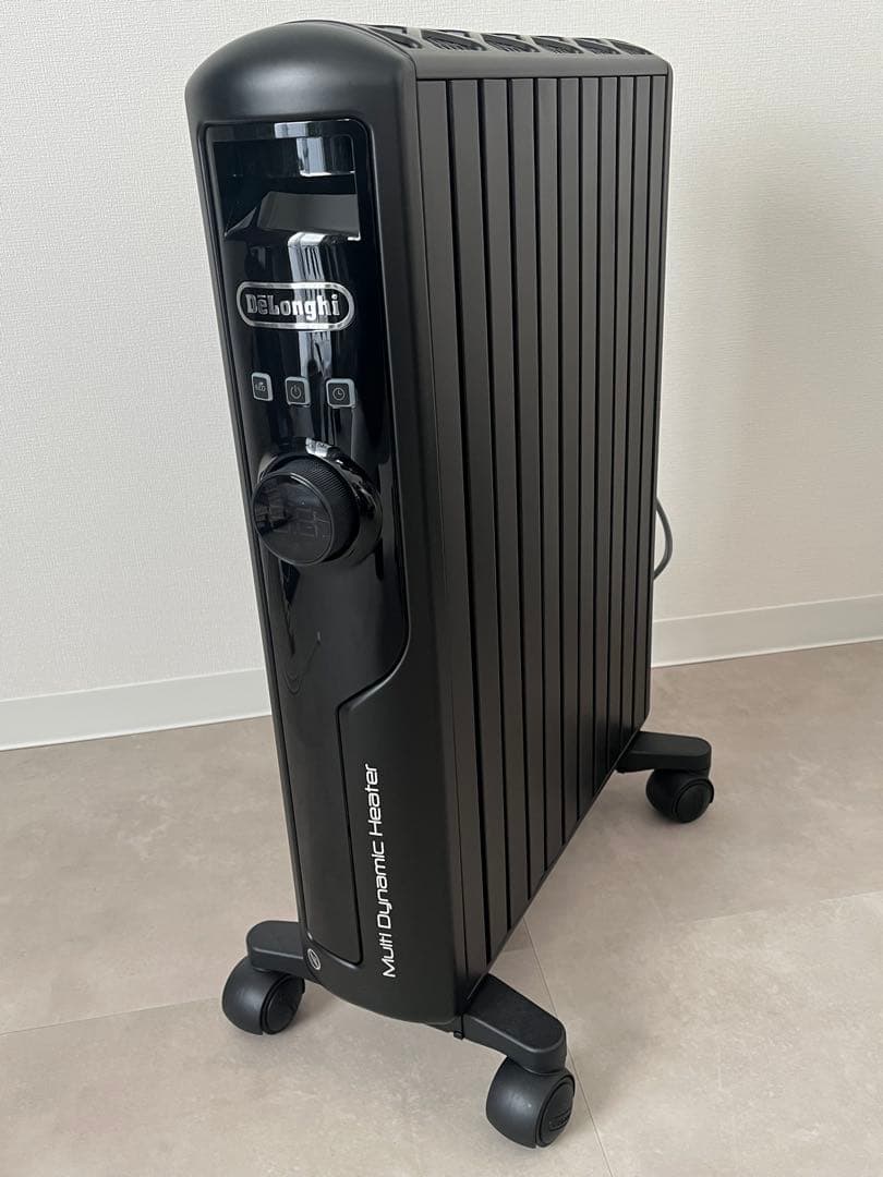 美品　デロンギ　マルチダイナミックヒーター　ピュアブラック　最大13畳