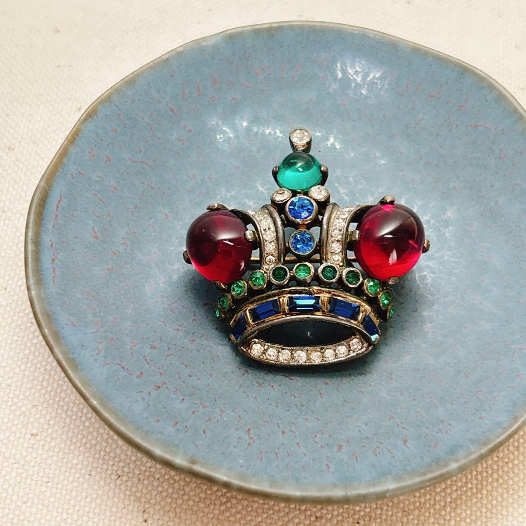 1940年代 トリファリ 王冠　ブローチ 赤カボション ヴィンテージ