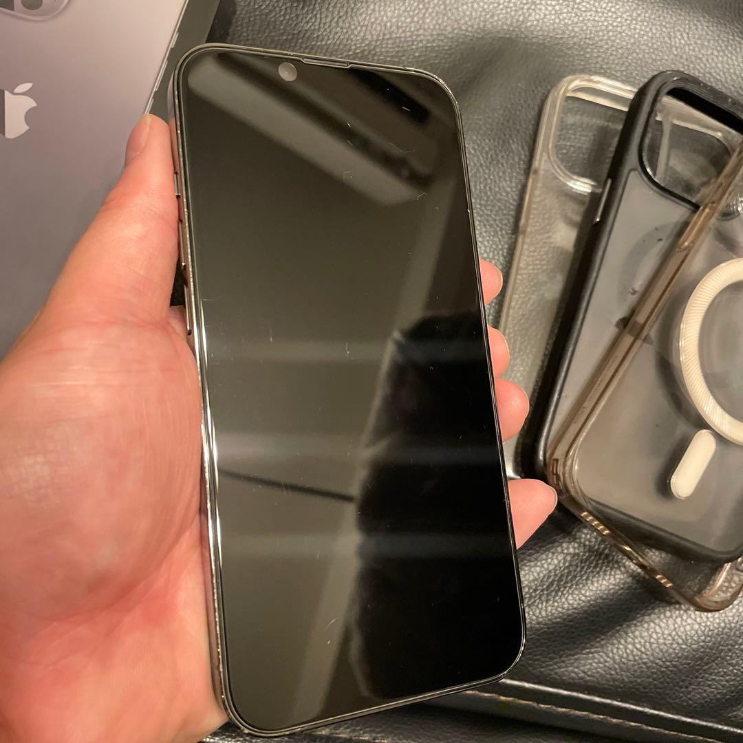 iPhone13pro 1TB バッテリー90% 美品　SIMフリー