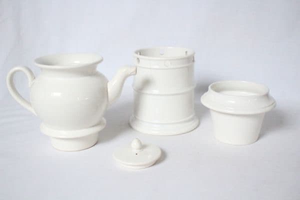 フランス アンティーク サルグミンヌ 古い陶器のティザニエール