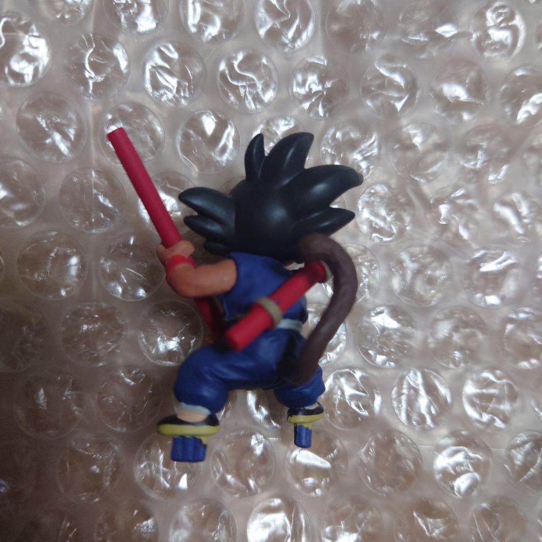 ドラゴンボールカプセル　孫悟空　ブルマ