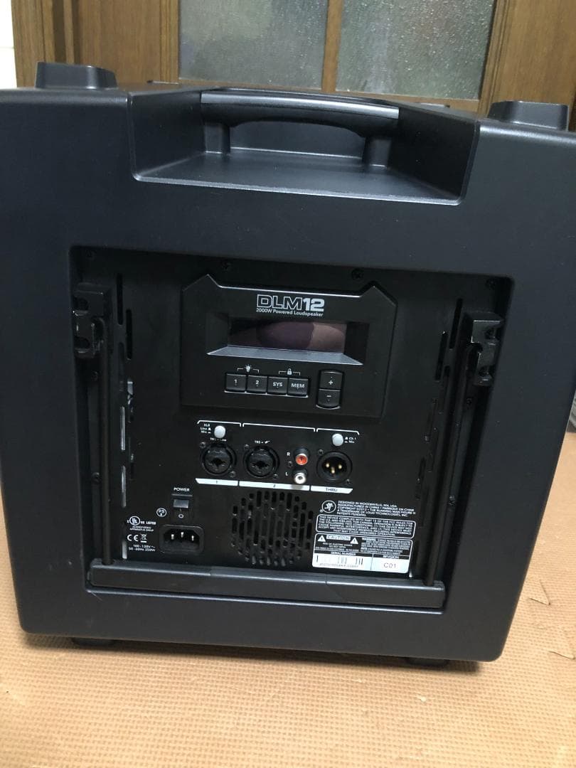 MACKIE DLM12 マッキー 2000W パワードスピーカー