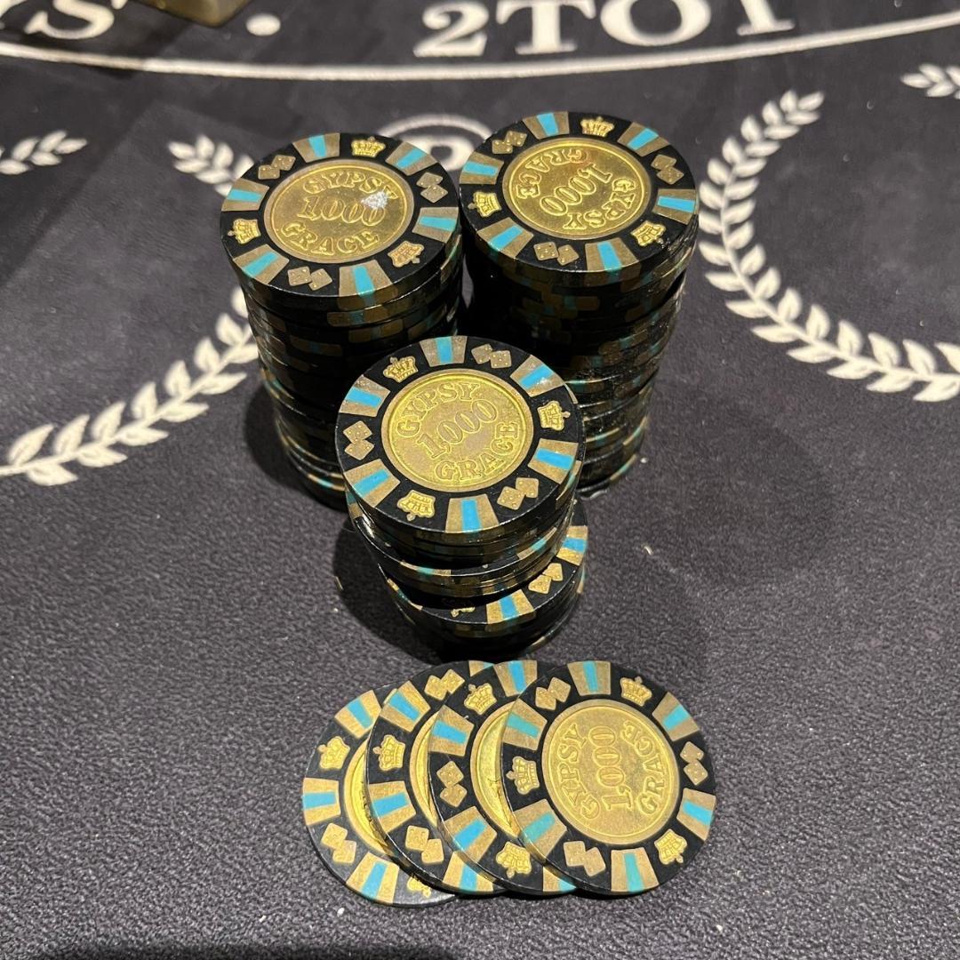 34 カジノチップ 59枚 1000$ ポーカーチップ  H26年