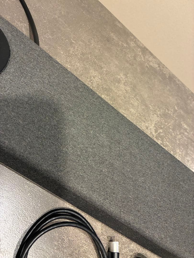 森二中　Polk サウンドバー リモコン付き